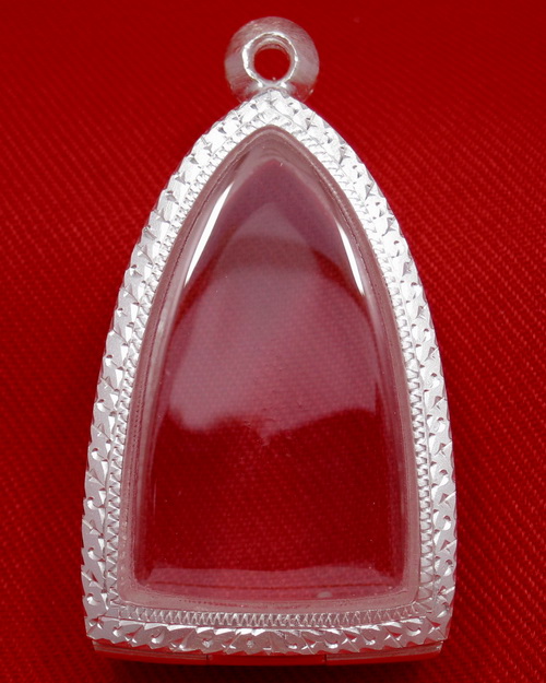 ตลับเงิน 95% สำหรับใส่พระหลวงพ่อโสธร 80ปี กรมตำรวจ พิมพ์ใหญ่ และพระกริ่งและรูปหล่อขนาดกลางทั่วไปA