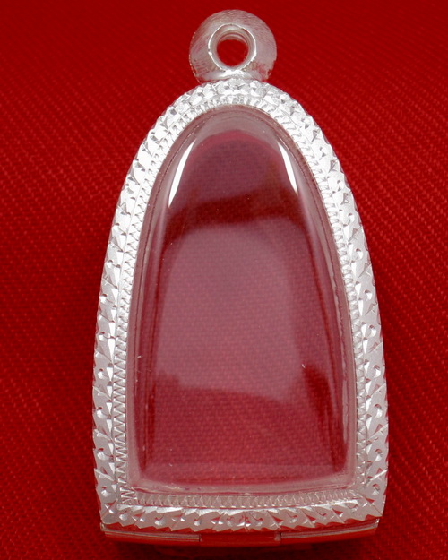 ตลับเงิน 95% สำหรับใส่ทรงหลวงปู่ทวดเนื้อว่าน พิมพ์ใหญ่ และกริ่งทั่วไป แกะลายด้วยมือ