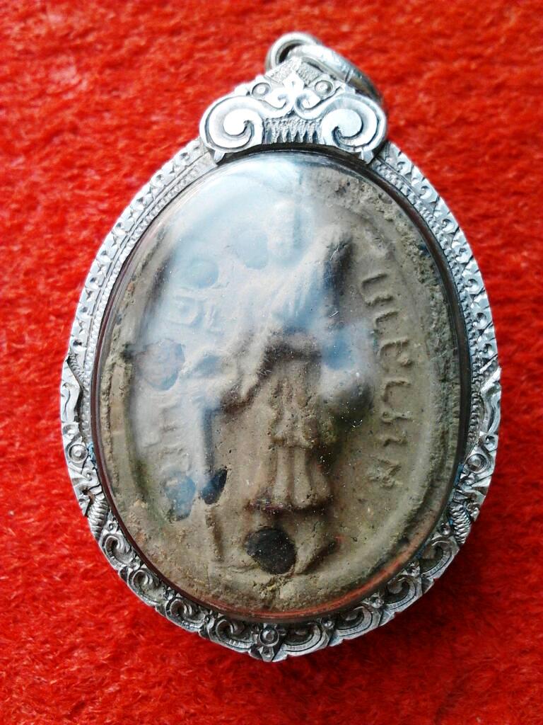 พระสีวลี หลวงปู่คำบุ วัดกุดชมภู เลี่ยมเงินสั่งทำ ออฟชั่นเพียบสร้างน้อยหายาก