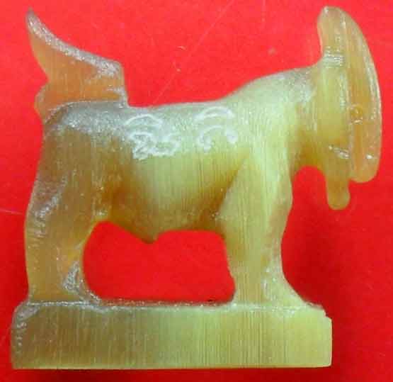 แพะเขาควายเผือก หลวงพ่อสินครับ วัดละหารใหญ่ ลองชมดูครับ ฐาน 2.1 cm ครับ