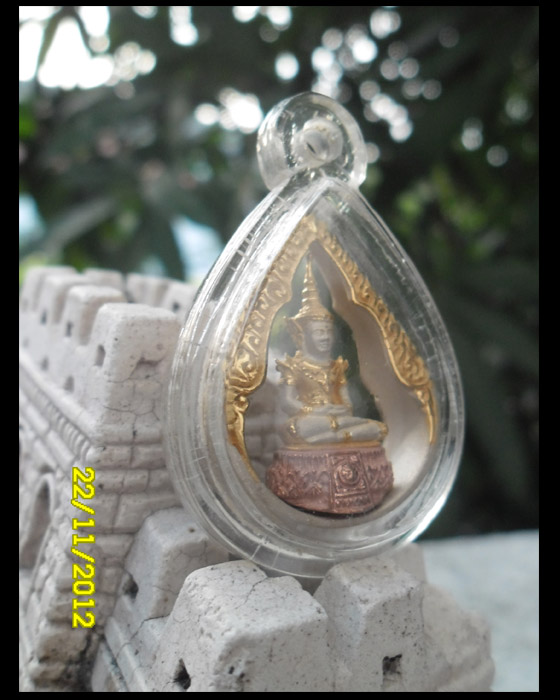>> เคาะเดียว << รูปหล่อพระแก้วมรกต 3 กษัตริย์