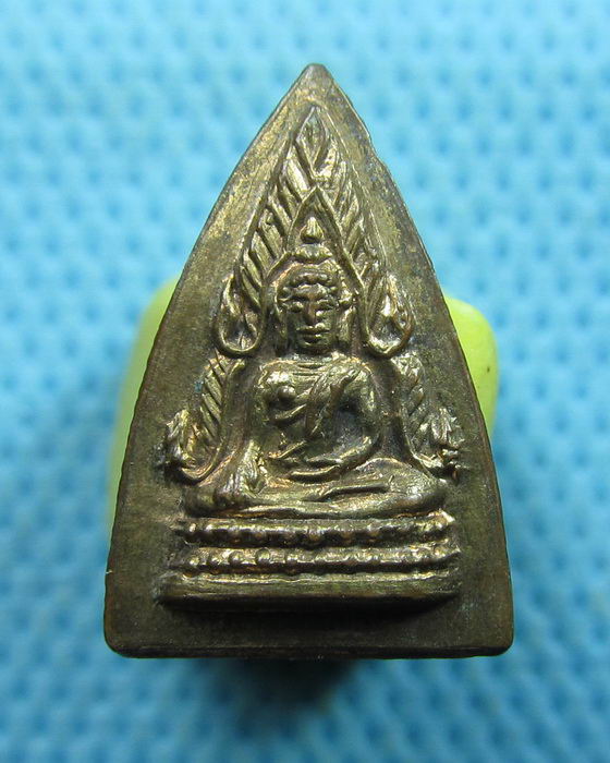เหรียญกะไหล่ทองพระพุทธชินราช ปั้มครึ่งซีก(ขนาดเล็ก)..เริ่ม20บาท.(20/03/57-116)