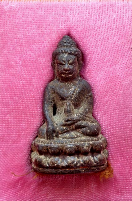 สุดยอดวัตถุมงคลแห่งปี พระกริ่งชินบัญชรอิสาน หลวงปู่คำบุ วัดกุดชมภู เนื้อนวะอุดผง