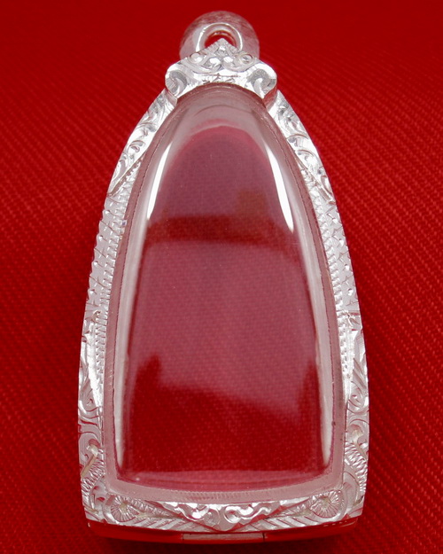 ตลับเงิน 95% สำหรับใส่พระกริ่ง ทั่วไป งานขึ้นมือแกะลายมือ 