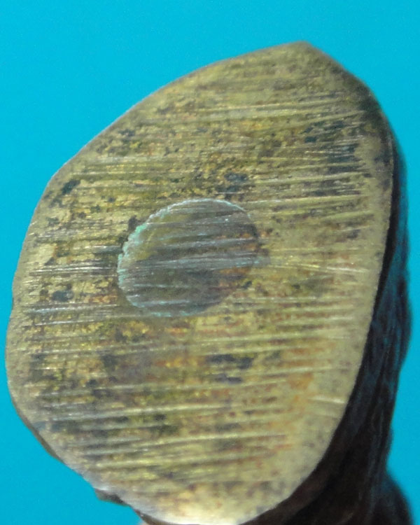 พระกริ่งเชียงแสน หลวงพ่อเงิน  วัดดอนยายหอม