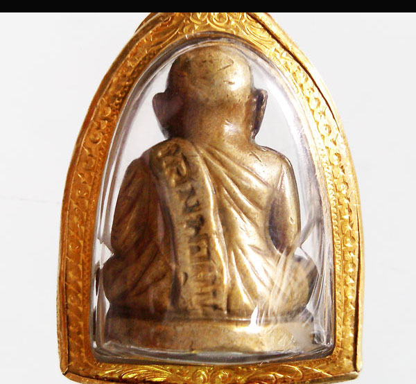 หลวงพ่อเงินปี15 หล่อรูปเหมือน พิมพ์หน้ายักษ์ก้นอุ เลี่ยมทองคำหนาๆ 1 ใน500 องค์