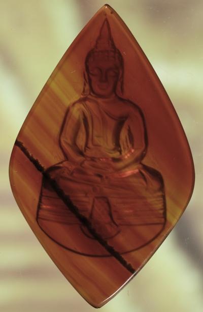 พระแกะจากหินสีอเกต