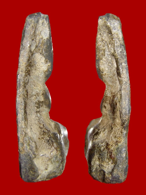 พระท่ากระดาน สนิมแดง พิมพ์เล็ก จ.กาญจนบุรี