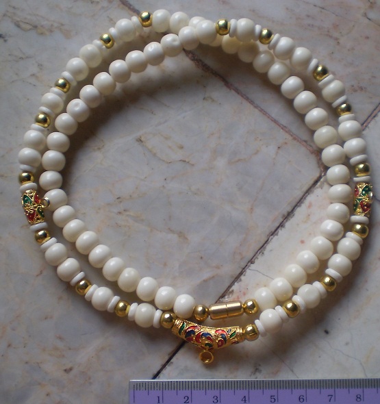 สร้อยกระดูกช้าง 3 ห่วง  บวกทองไมครอน  ห่วงกลางทรงกระจับ  เคาะเดียว 