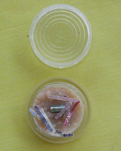 สีผึ้งพญาเต่าทอง(หอมมาก) ฝังตะกรุดพญาเต่าเลือน หลวงปู่อ่อง ฐิตธมฺโม วัดสิงหาญ จ.อุบลฯ*เคาะเดียว*A3*