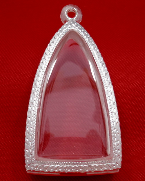 ตลับเงิน 95% ลงยาสุโขทัย ลายดอกพิกุล มือหนึ่ง สำหรับใส่พระกริ่งอินโดจีน และกริ่งคณาจารย์ทั่วไป 