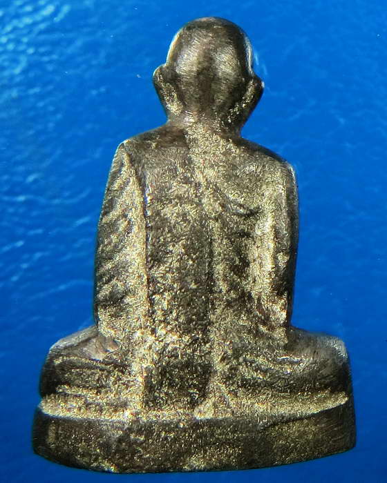 รูปเหมือนหลวงพ่อพรหม วัดช่องแค เนื้อชาร์ปรถไฟ ปี 15 ก้น 90 ไทยครับ