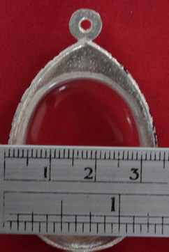 ตลับเงินลงยารูปไข่ใหญ่ เปิดหลังของใหม่ 