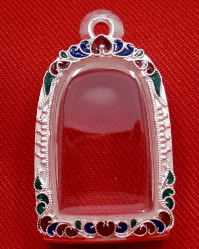 ตลับเงิน 95% สำหรับใส่เหรียญหล่อหลวงพ่อทาหรือเหรียญซุ้มกอ แจกปีนัง งานขึ้นมือลายดอกพิกุลงยาสุโขทัย2