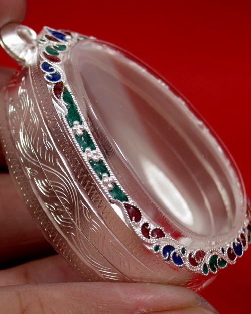 ตลับเงิน 95% สำหรับใส่พระปิดตา จัมโบ้2 หลวงปู่โต๊ะ และพระปิดตาอื่นๆที่ขนาดใกล้เคียง ลงยาสุโขทัย