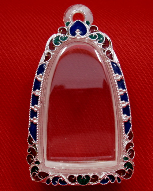 ตลับเงิน 95% สำหรับใส่พระหลวงปู่ทวด พิมพ์บัวรอบ หรือรูปหล่อขนาดใกล้เคียง ลงยาสุโขทัย  