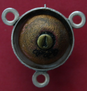 ตลับเงินลูกอม ลป.ทิม ย้อนยุค 3ห่วงๆเงิน 3อัน เปิดหลังของใหม่ ขึ้นมือแกะมือ เบอร์ 2