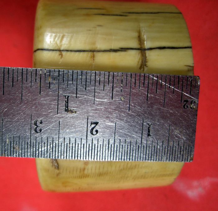 งาช้างเก่า ยาว 3 ช.ม ก้วาง 4.5ช.ม