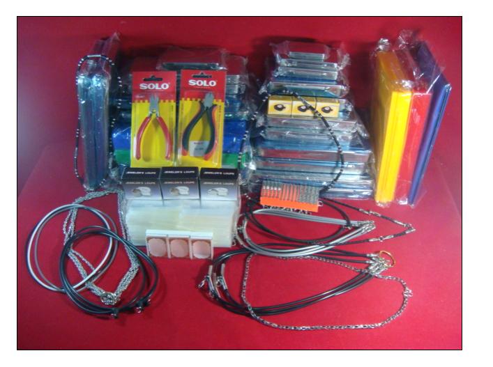 @สร้อยสแตนเลส ลาย ผ่าหวายข้อเหลี่ยม 4D แบบ 3 ห่วง ยาว 28 นิ้ว @@