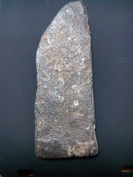 พระลีลาฝักดาบ เนื้อชินเงิน 