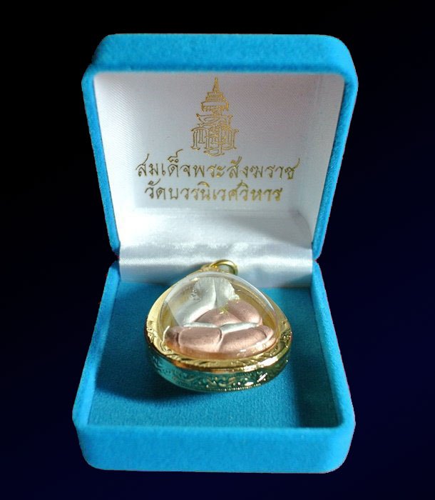 พระปิดตาจัมโบ้ 7 รอบ 84 พรรษา เนื้อโลหะพ่นทรายสามกษัตริย์ สมเด็จญาณสังวร พร้อมเลี่ยม+กล่องเดิม