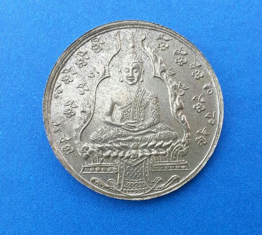 พระแก้วมรกตครับ