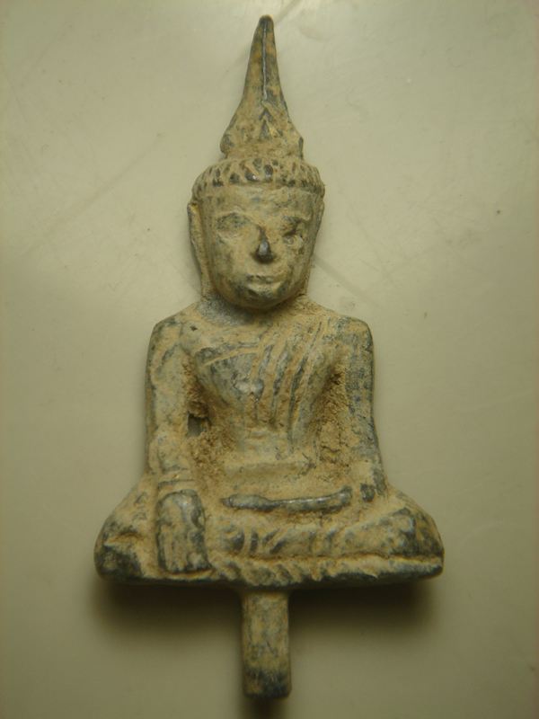 พระกรุยอดธง วัดคณิกาผล กทม