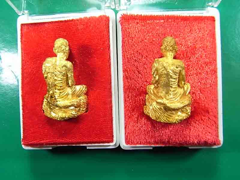 4 องค์ 500 บาท รูปหล่อหลวงพ่อเที่ยง รุ่น สุริยคราสปราบปรปักษ์ วัดพระพุทธบาทเขากระโดง จังหวัดบุรีรัมย