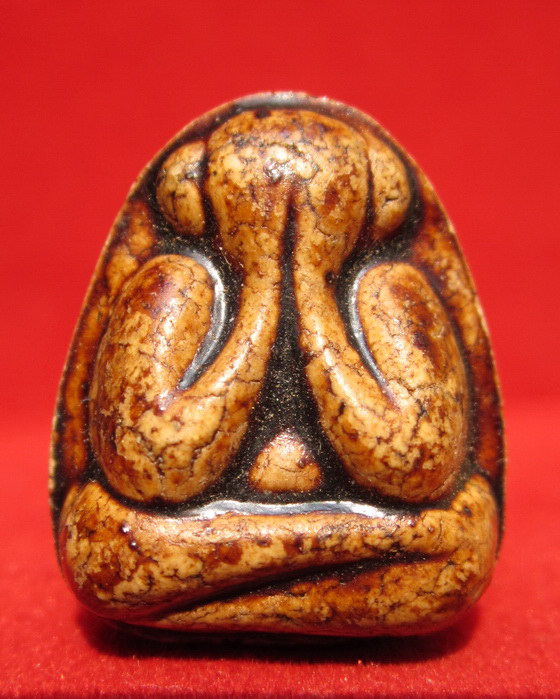 พระปิดตารุ่นแรกหลวงพ่อยิด วัดหนองจอก ปี31อ.กุยบุรี จ.ประจวบ 