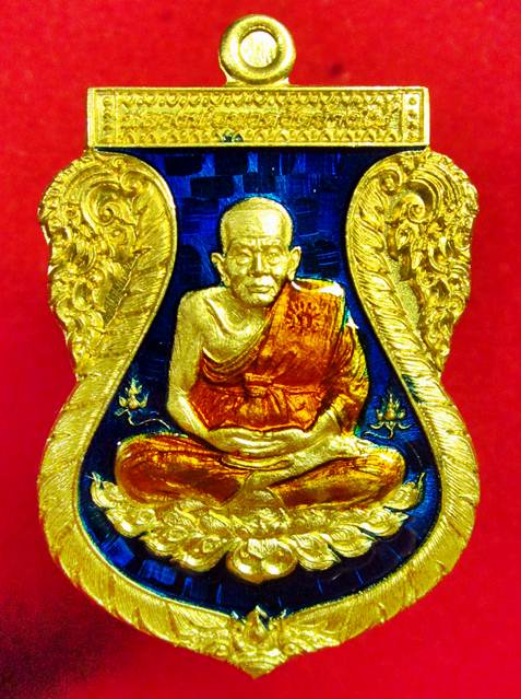 สวยเทพๆ หลวงปู่ทวด เนื้อทองทิพย์ลงยาสีน้ำเงินจีวรเหลือง รุ่นฉลอง 7 รอบ พ่อท่านเขียว เลข 107