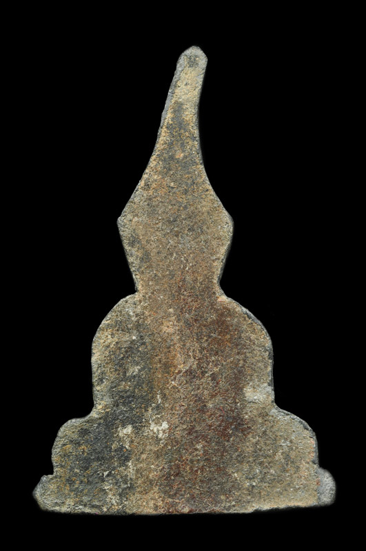 องค์ที่ ๓  พระท่ากระดาน หลวงพ่อนารถ วัดศรีโลหะราษฏร์บำรุง พิมพ์เล็ก เนื้อชินตะกั่วเก่าสนิมแดง ปี๒๕๒๐