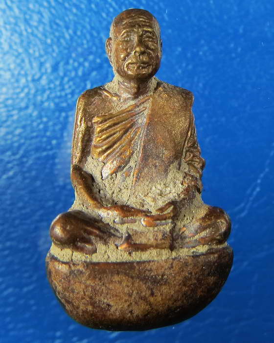 รูปหล่อเบ้าทุบ หลวงพ่อตัด วัดชายนา มีหมายเลขกำกับ กล่องเดิม เพชรบุรี