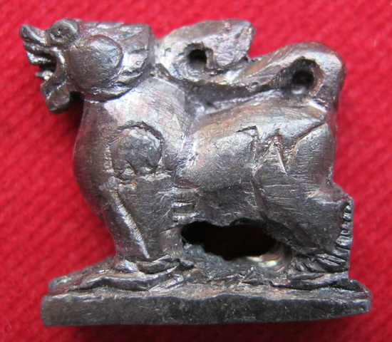 สิงห์หล่อรุ่นแรก หลวงพ่อพูลวัดไผ่ล้อม