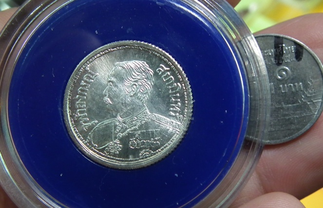 ร.5  ช้างสามเศียร  เนื้อเงิน หลวงพ่อเกษม เขมโก