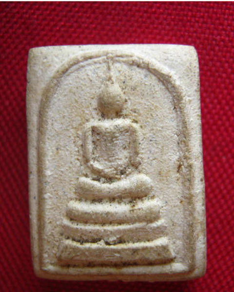 พระสมเด็จ พิมพ์คะแนน เก่าไม่ทราบที่ เนื้อหาดีครับ