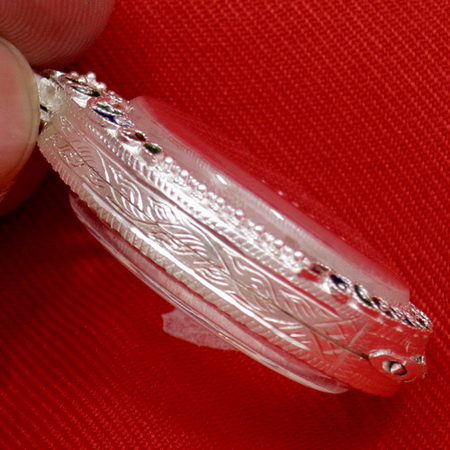 ตลับเงิน 95% สำหรับใส่เหรียญผูกพัทธสีมา หลวงปู่ทิม เหรียญรูปไข่คณาจารย์ทั่วไปA