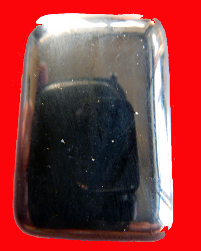 หลวงพ่ออุ้น วัดตาลกง สมเด็จขี่เสือ แร่ไหลดำ พ.ศ.2545 พร้อมกล่องเดิม