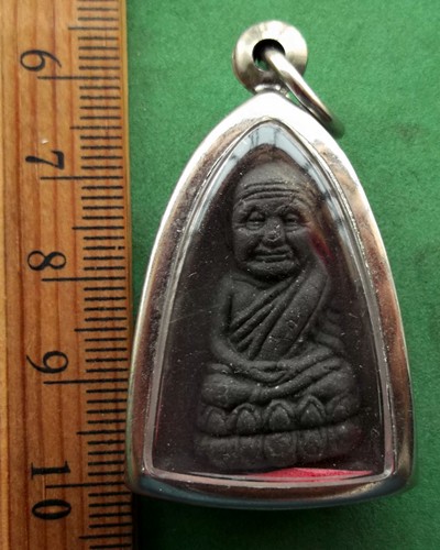 10 บาท . พระผงหลวงพ่อทวด *** Pi 92