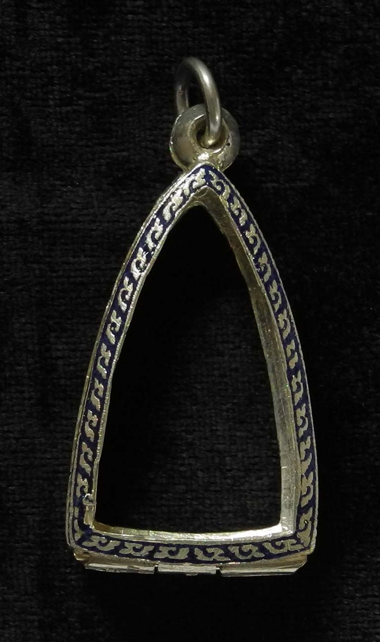 ตลับเงินลงยา