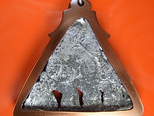 พระแผงตัด8 ราษฏร์บูรณะเลี่ยมเดิม สภาพสวย