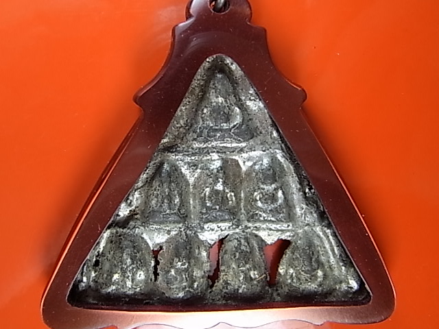 พระแผงตัด8 ราษฏร์บูรณะเลี่ยมเดิม สภาพสวย