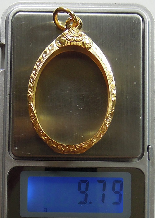 ตลับทองคำ ยกซุ้มบน+ล่าง มือ1ใส่เหรียญเจริญพร หลวงพ่อคูณ น้ำหนัก9.79กรัม