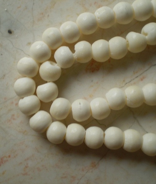 สร้อยประคำ 108 เม็ด  ขนาด8 มิล  เคาะเดียว 