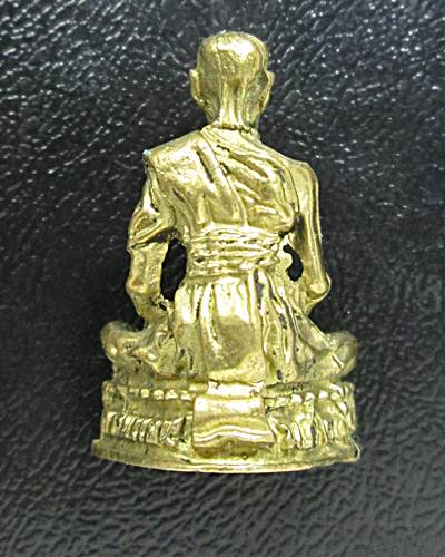 รูปหล่อหลวงพ่อทบตอกโค๊ต96