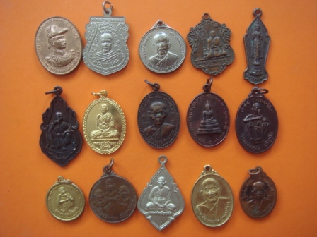 พระเหมาเคาะเดียว.....ชุดที่ 9