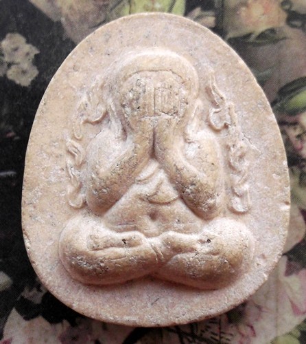 10 บาท กับ พระผงปิดตาหลวงปู่โต๊ะ วัดประดู่ฉิมพลี ...Bh218