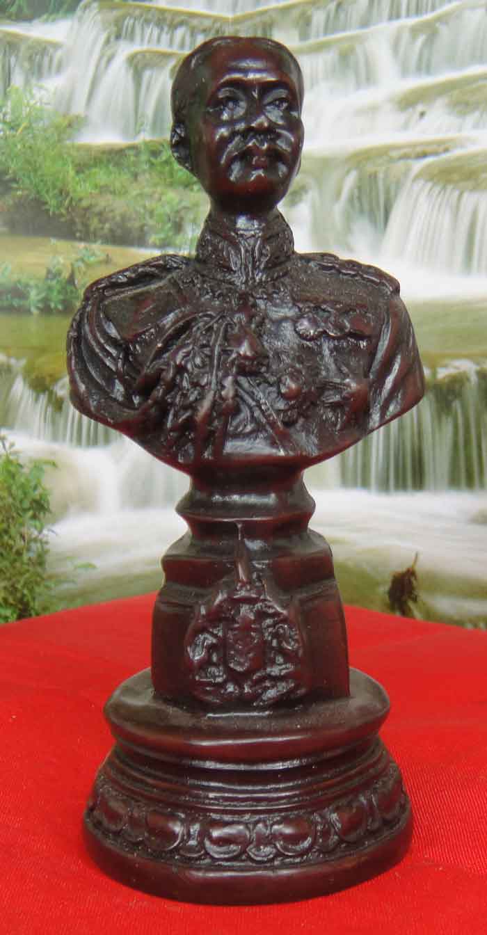 (((วัดใจเคาะเดียว ๑๐ บาทแดง)))***พระบรมรูปจําลองครึ่งองค์ ล้นเกล้าพระบาทสมเด็จพระจุลจอมเกล้าเจ้าอยู่