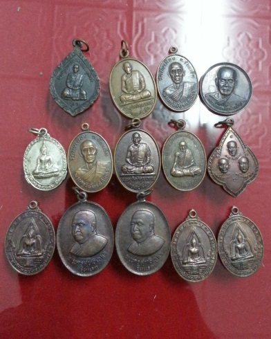 สายร้อยเอ็ด 14เหรียญ100