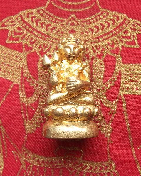 @ พระกริ่งตั๊กแตน หลวงพ่อตัด วัดชายนา จ.เพชรบุรี @