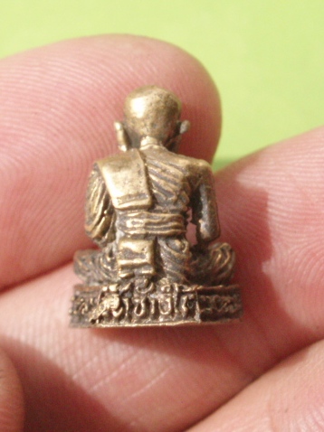 ((แดง 40บาท)) รูปหล่อหลวงปู่ทวด ขนาดเล็ก  (ไม่ทราบปี)